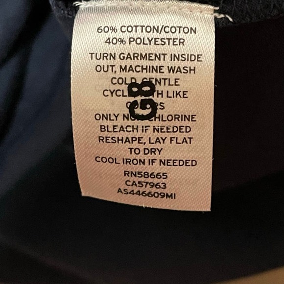 2020 Graphic Historical Year Navy Short Sleeve Crew Neck T Shirt Womens Medium - Picture 6 of 6